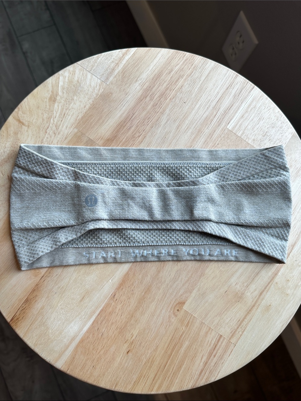 NWOT Lululemon Men's Metal Vent Tech Wide Headband tan